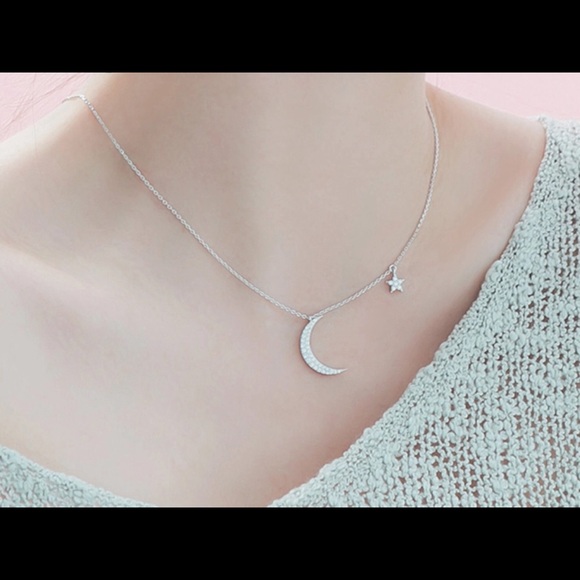 Jewelry - LAST 1 🌺 (925) MOON & STAR NECKLACE